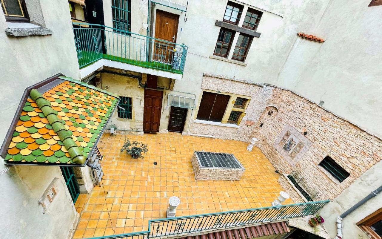 L'Appartement Du Temple A Vienne Exterior foto